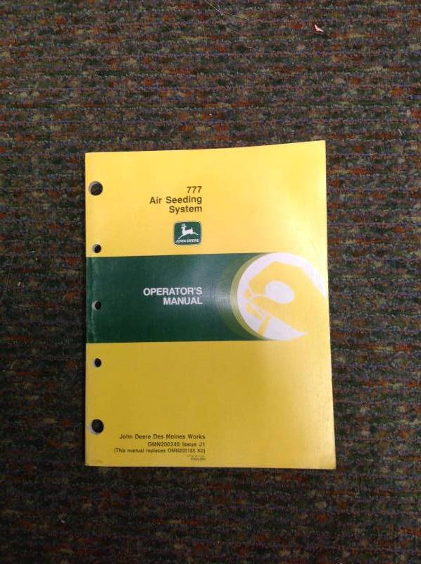 John Deere 777 Operators Manual