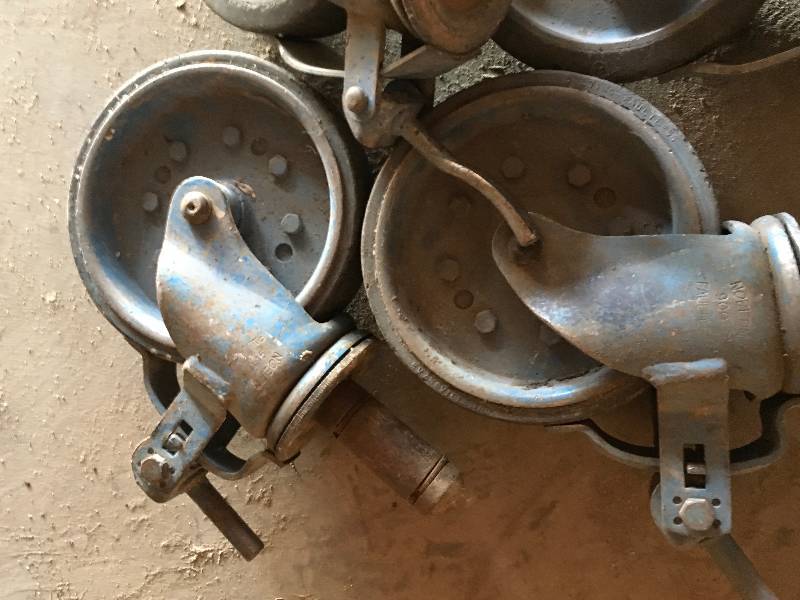 lot 3 image: 8 Caster Wheels
