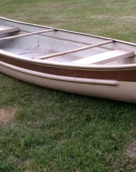 lot 11 image: Dolphin 16 Ft. Canoe