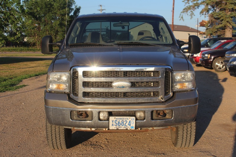 2005 Ford F350 Super Duty Crew Cab 4x4