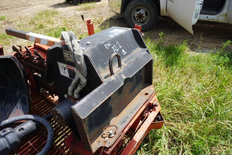 lot 19 image: Mini Skid Loader Ditch Witch Toro Dingo 36 Hydraulic Trencher Attachment