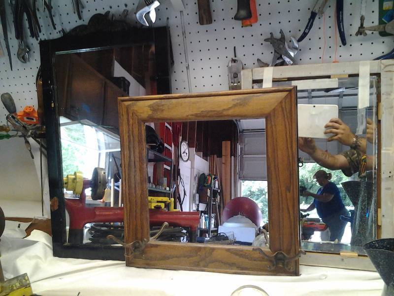 lot 88 image: 3-Vintage Framed Mirrors