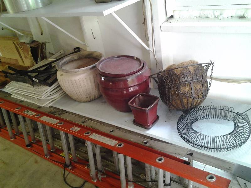 lot 99 image: Planters, Plant Stands, Shelf Brackets