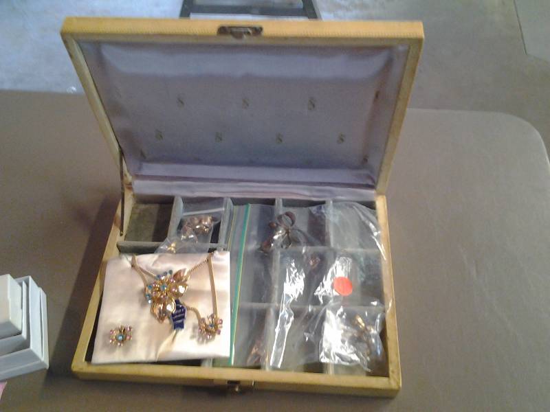 lot 108 image: Sterling Silver & Other Vintage Jewelry, Includes Jewelry Box & Locking Fire Box (With Key)