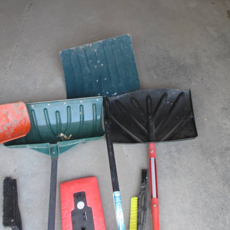 Snow Shovels