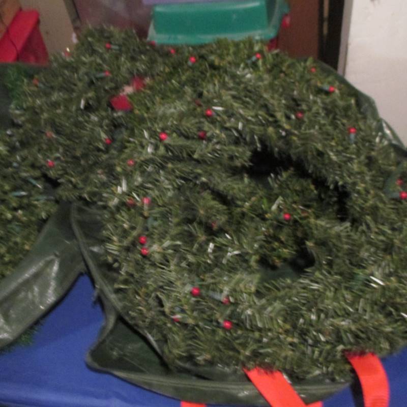 Misc. Christmas Wreaths wStorage Bags