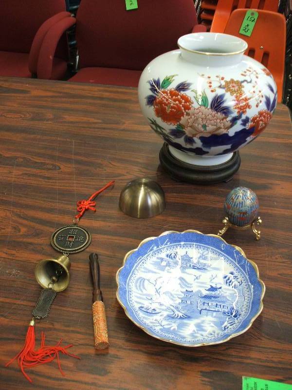 lot 619 image: ASIAN VASE, CERAMICS AND BRASS