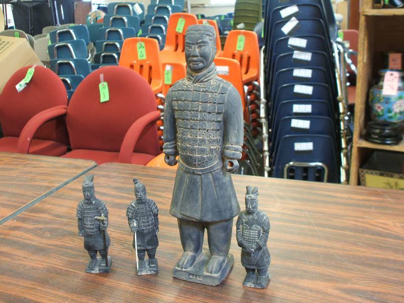lot 623 image: TERRACOTTA ARMY