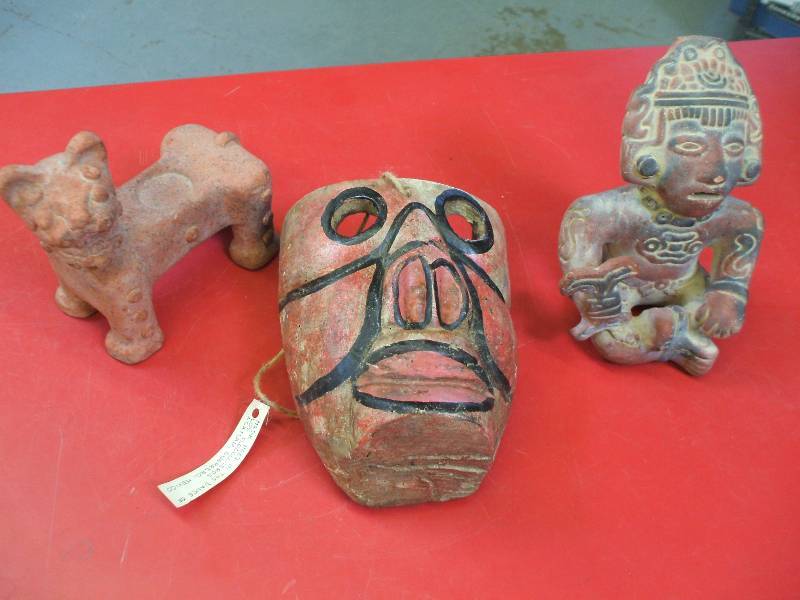 lot 625 image: MEXICAN PRIMITIVES