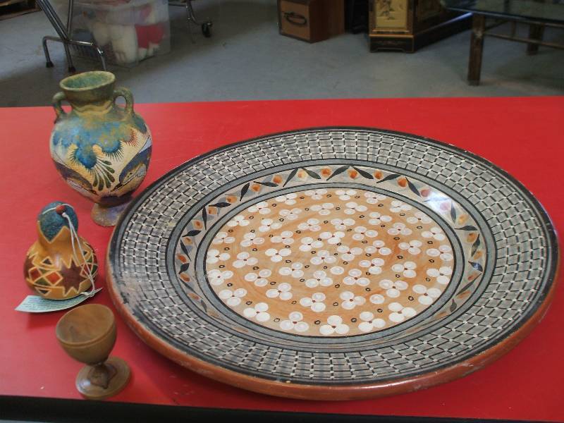 lot 627 image: MEXICAN ART