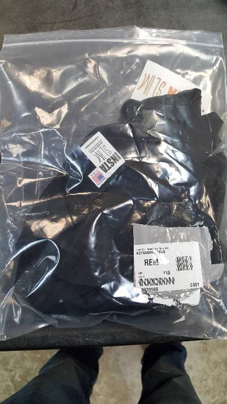 lot 173 image: Insta Slim Mens Crew Neck Black T-Shirt - Large