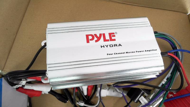 lot 336 image: Pyle PLMRMP3A 4 Channel Marine Waterproof MP3  iPod Power Audio Amplifier Amp