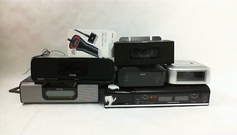 lot 17 image: Lot of 7 - 30 Pin Sound Dock SpeakersAlarm Clocks  30 Pin Car Charger