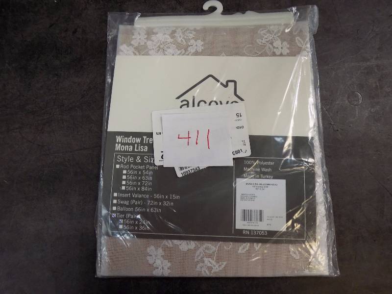 alcove Mona Lisa 56 x 24 Tailored Tiers White