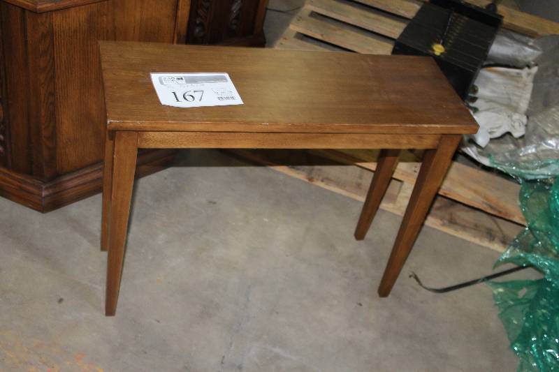 lot 167 image: Wood Bench