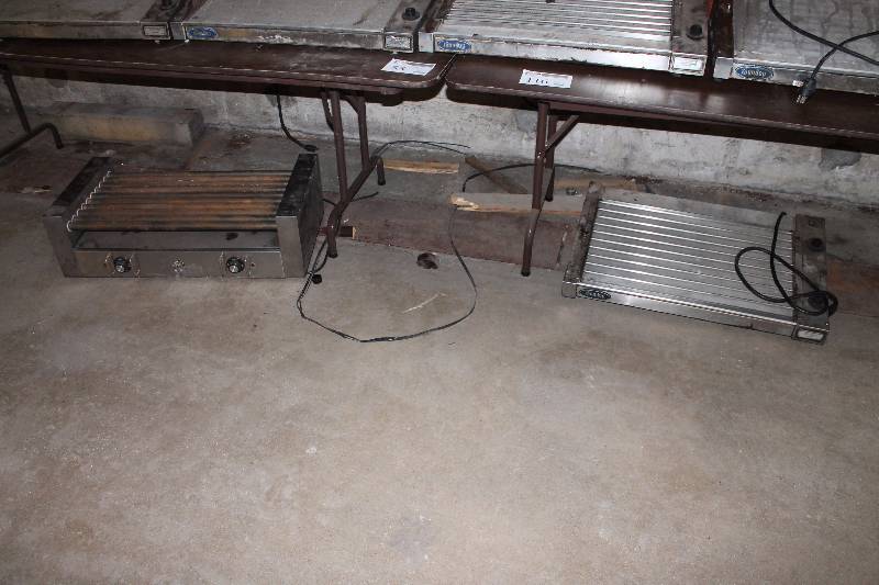 lot 116 image: Lot of (2) NSF Star Hot Dog Machine