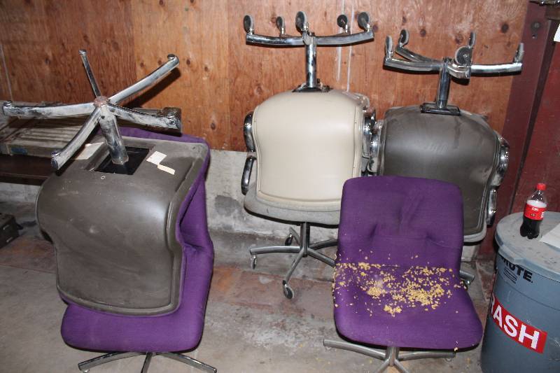 lot 114 image: Lot of (7) Purple Chairs