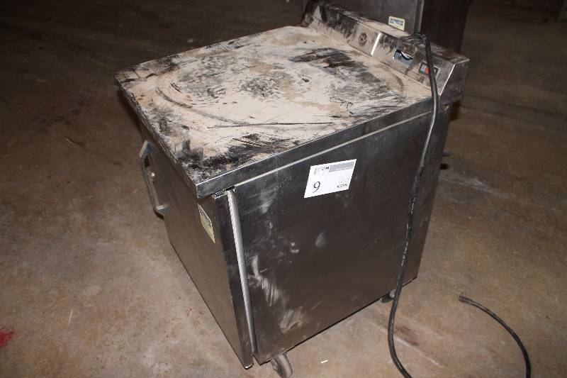 lot 9 image: Super Nova Commercial Stainless Steel Freezer