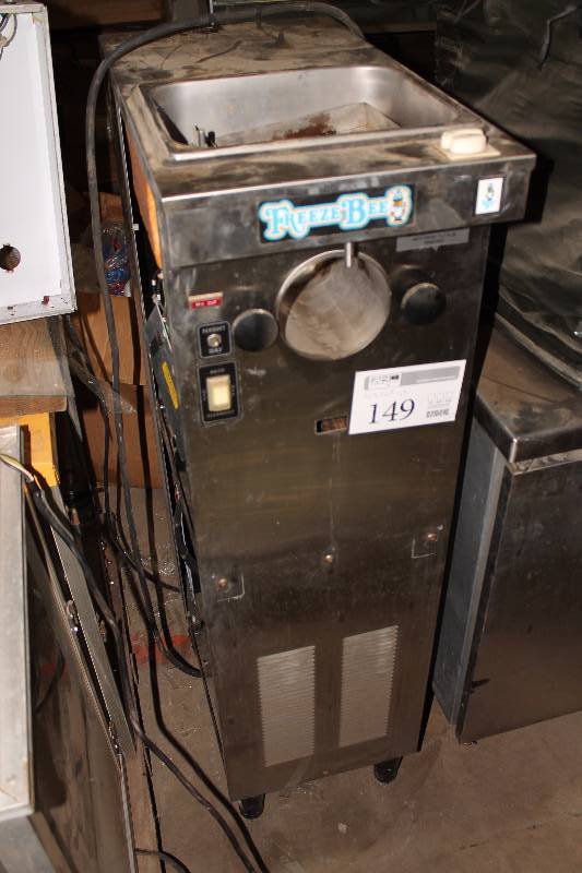 lot 149 image: Freeze Bee Commercial Stainless Steel Ice Cream Machine