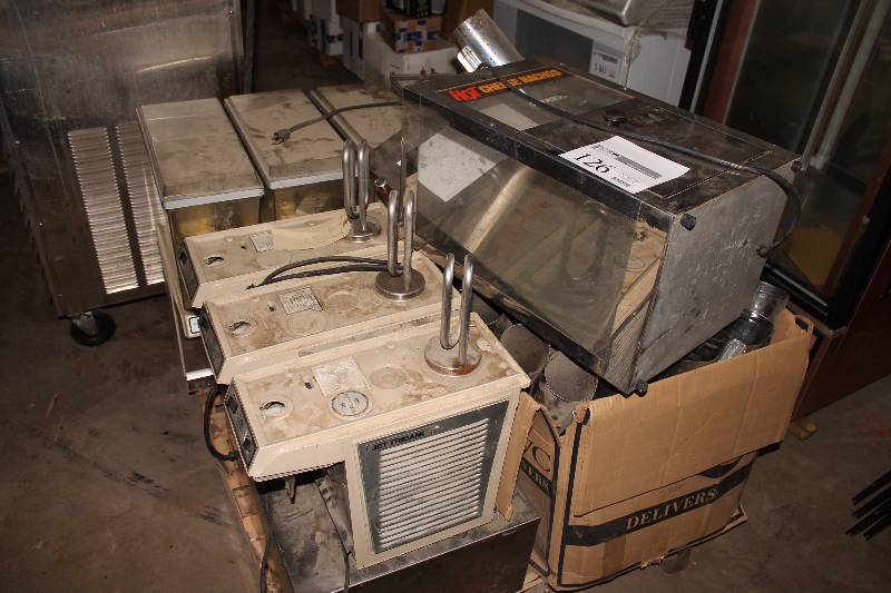lot 126 image: Commercial Beverage Dispensers, Parts