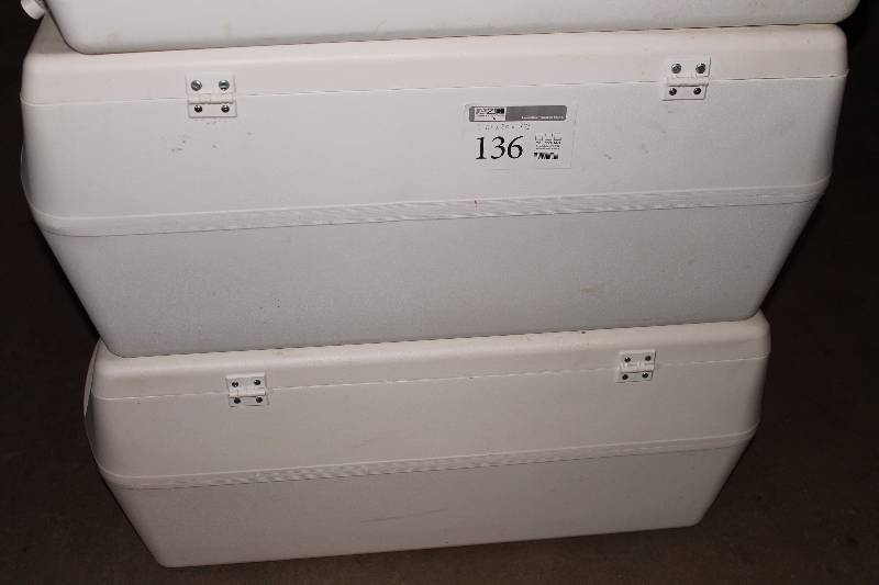 lot 136 image: Lot of (2) Igloo Ice Chests