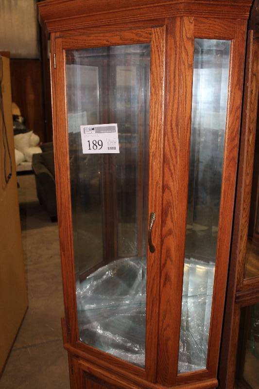 lot 189 image: 1-Glass Door 1-Wood Door Glass Cased Curio Cabinet