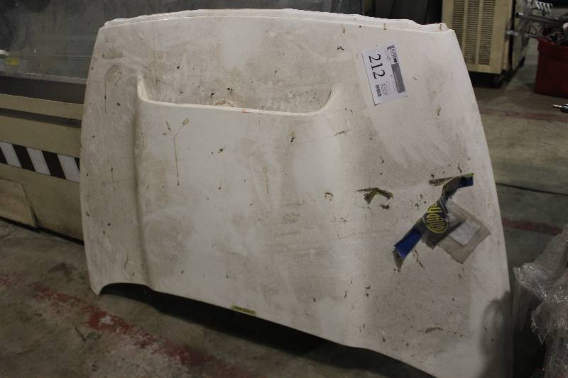 lot 212 image: Dodge Hood
