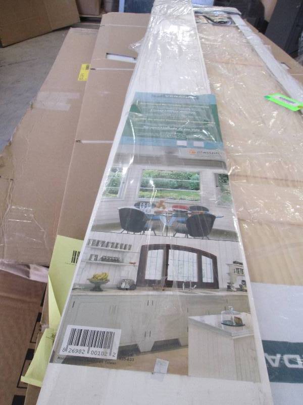 lot 92 image: Veranda 8 ft. x 7-14 in. x 14 in....