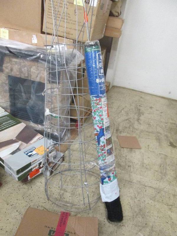lot 101 image: Roll of Bird Block Mesh Covering & ...