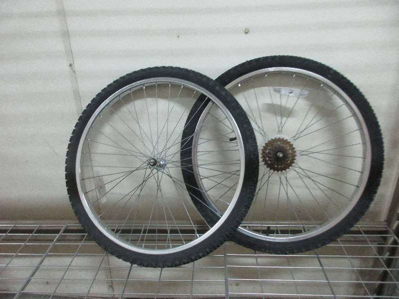 Bike tires and rims
