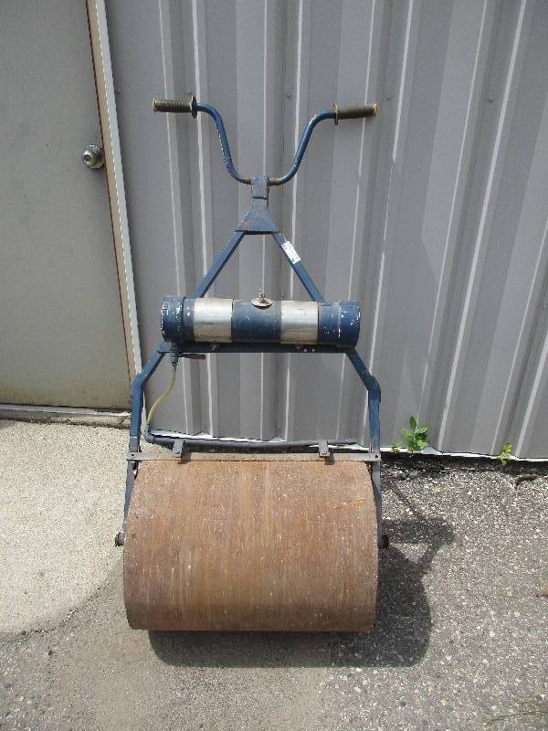 Sod roller