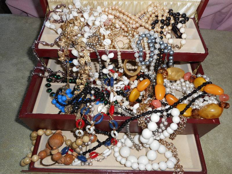 Jewelry Lot