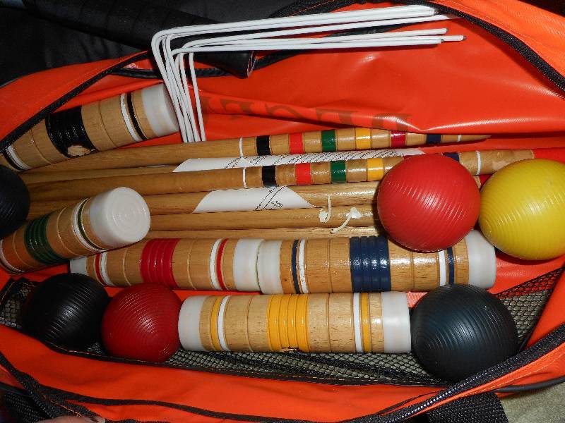 Tennis  Rackets & Croquet Set