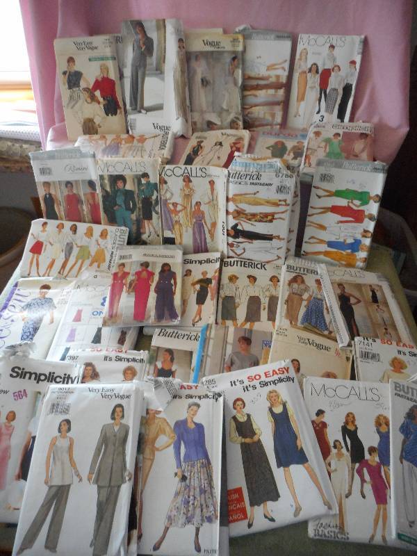 Vintage Lot of Sewing Patterns