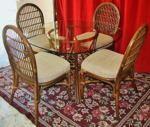 lot 1 image: Retro Paul Frankl Era Mid Century Modern O-Asians Designs Co. High End Daytons Rattan Bamboo Patio Sun Room Kitchen Dining Room Set - Selling Online At Metro Retro For $1300 - Great Condition For Age - See Multiple Pics
