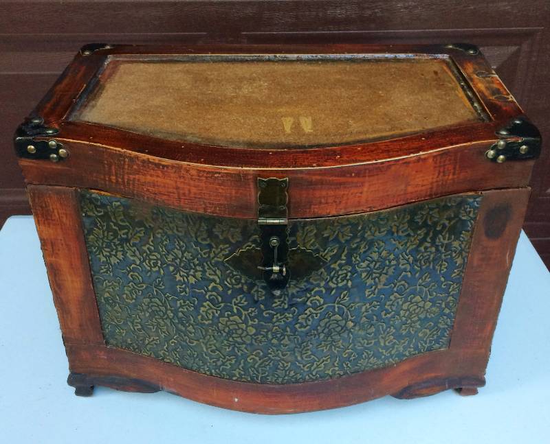 lot 65 image: Whimsical Vintage 20 Pirates Or Princesses Treasure Chest Storage Box With Butterfly Etched Leather Brass Nailed Corners, Latch & Hook Brass Closure, Hammered Embossed Metal Sides With Handles Velvet Lined