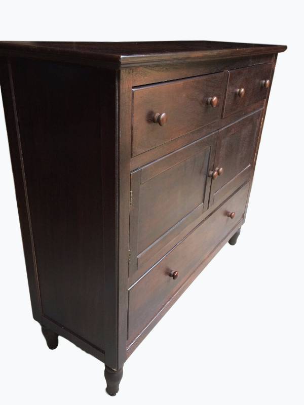 lot 66 image: Classc & Refined Brown Black Buffet Sideboard Cabinet With Doors & Drawers 42W x 14D x 36H- Great Condition