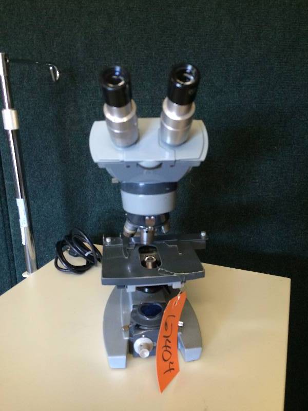 lot 5 image: Binocular Microscope With 4 Objectives Manufactured by AO Premiere - Lab Discovery Medical Scientific Educational View Clinic Research Private Practice Chemistry Biology - Great Condition