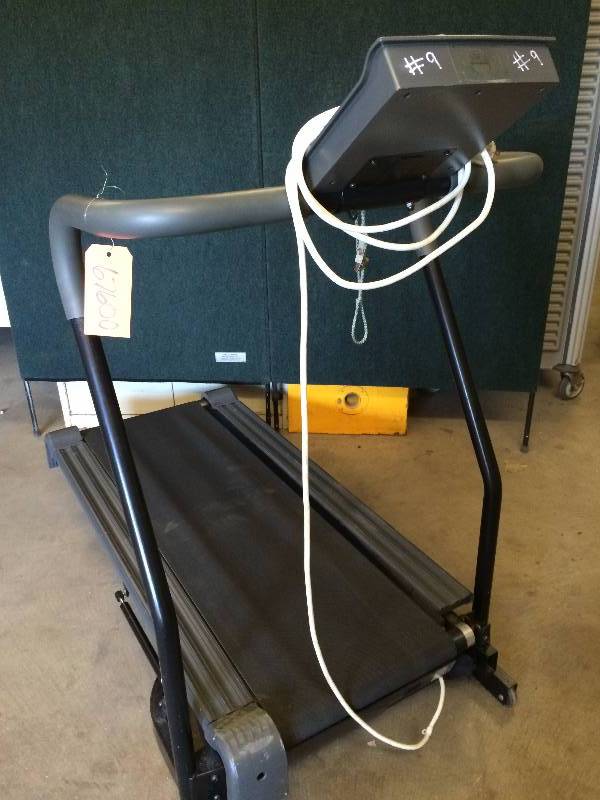 lot 14 image: Wow EverYoung Fold-O-Matic electronic treadmill - incline adjustment - speed adjustment - Home Fitness - Physical Therapy -Great Condition