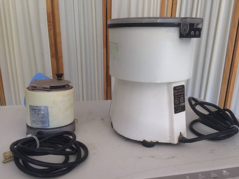 lot 90 image: Wow - CLAY ADAMS SERO-FUGE II CENTRIFUGE - Super Condition