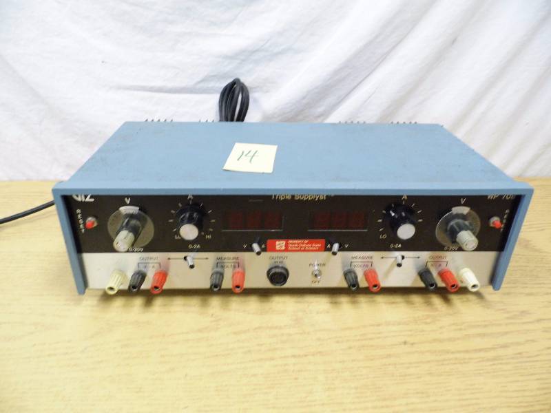 lot 14 image: Dual Power Supply
