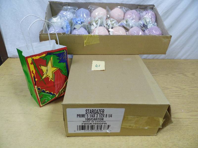 lot 61 image: Case of Ornaments - case of Gift Bags