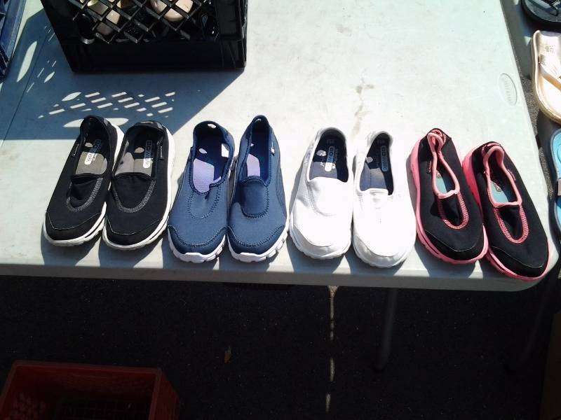 4 Pair Sketchers Go Walk Size 5 6