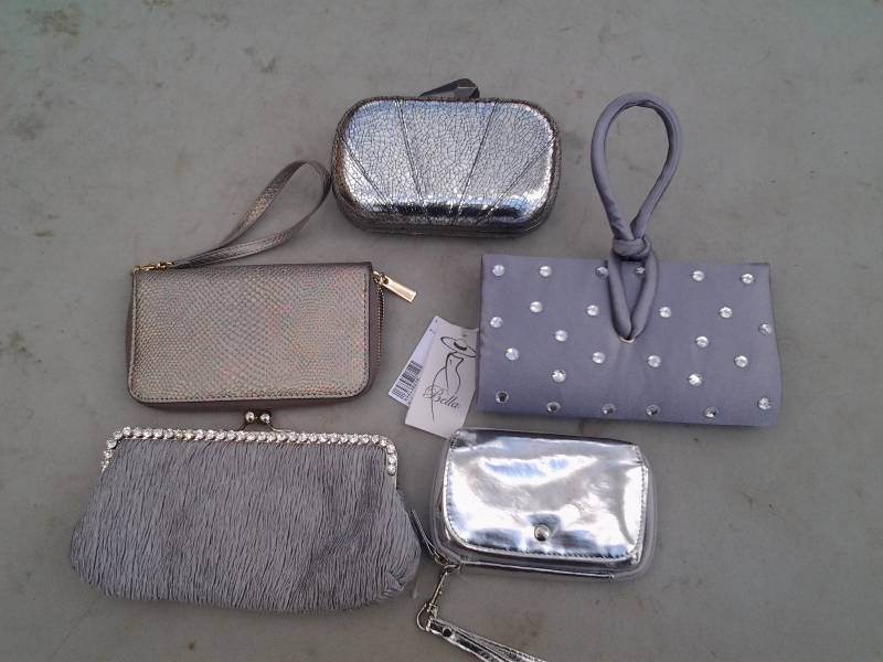 Wristlets, Wallets & Clutches