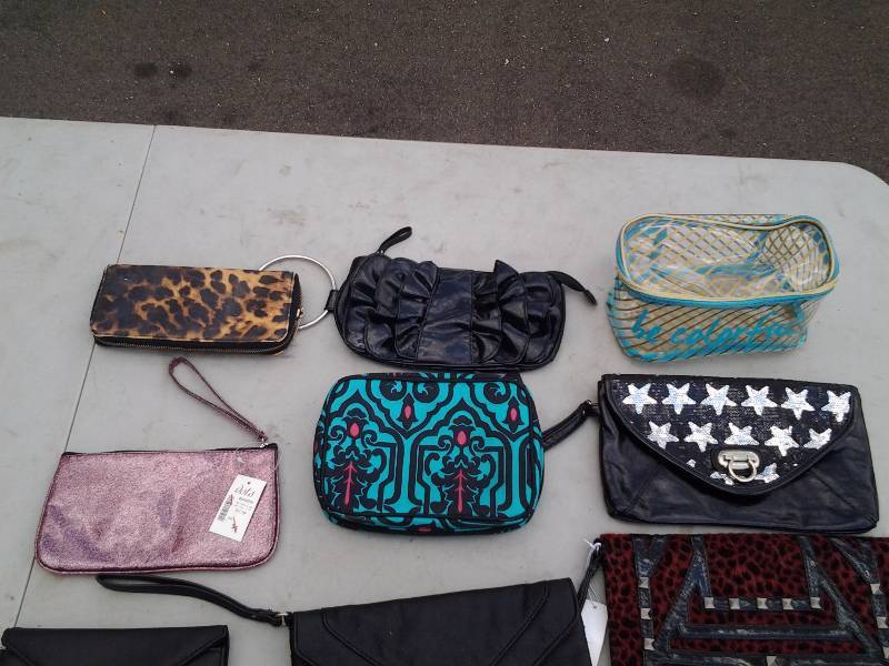 Wallets, Clutches & Wristlets