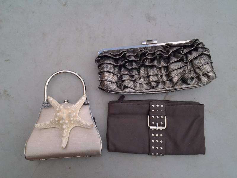 Clutch Purses | Authentic Designer Handbags, Fashions, Boots & Shoes | K-BID