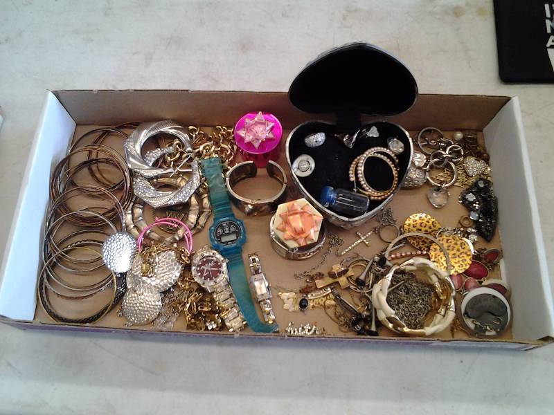 Lot Of Assorted Jewelry