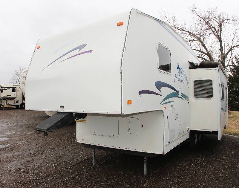 2000 Fleetwood Prowler 27 5J Fifth Wheel | August RV, Vehicle And ...