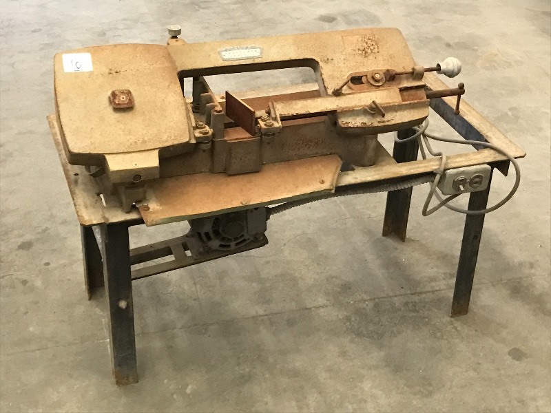 lot 6 image: Craftsman 115Volt Bandsaw On Steel ...