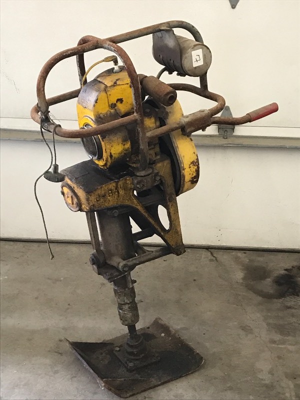 lot 7 image: J-Ram Gas-Powered Jumping Jack Pack...